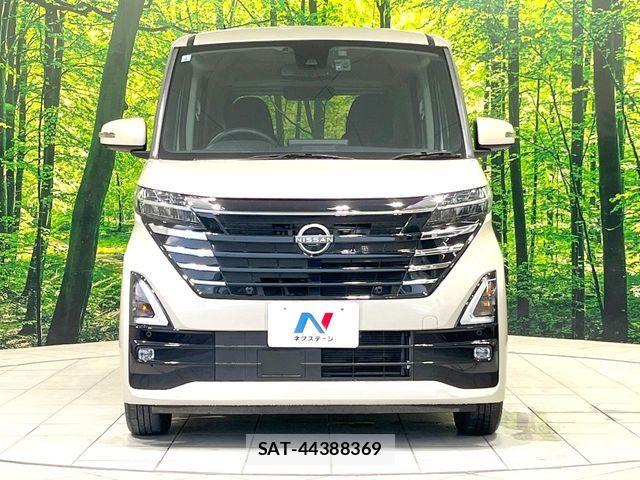 Nissan ROOX 2024-04 6912143-13