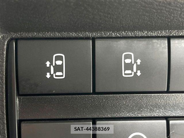 Nissan ROOX 2024-04 6912143-6