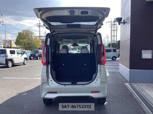 Nissan ROOX 2021-07 6912170-12