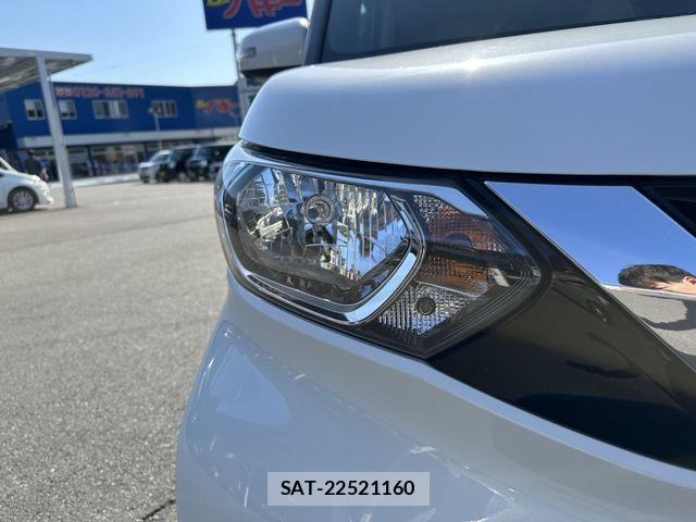 Nissan ROOX 2020-11 6912218-11