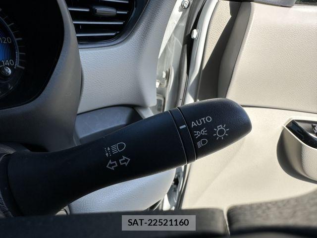 Nissan ROOX 2020-11 6912218-18