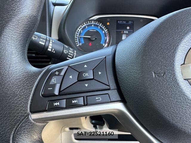 Nissan ROOX 2020-11 6912218-22