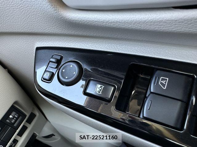 Nissan ROOX 2020-11 6912218-23