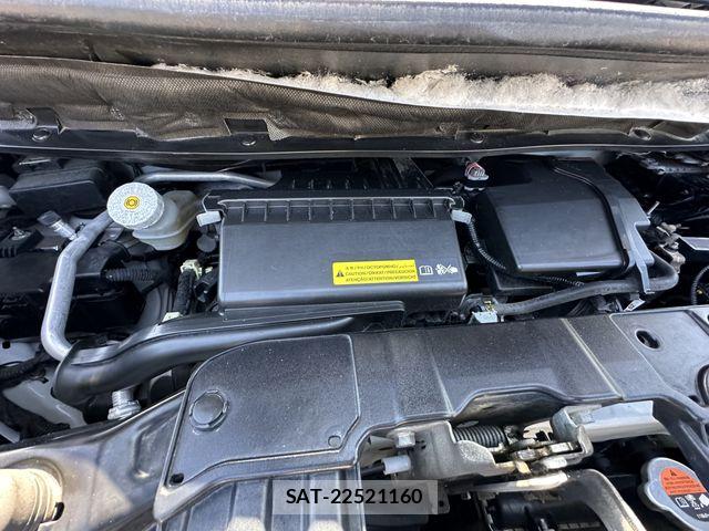Nissan ROOX 2020-11 6912218-25