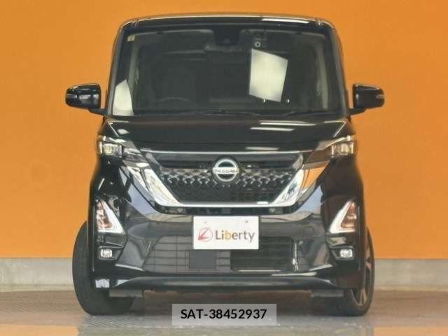 Nissan ROOX 2021-01 6912173-9