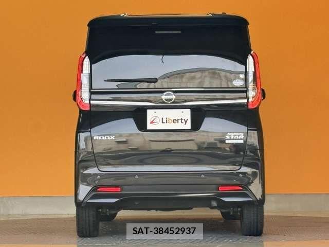 Nissan ROOX 2021-01 6912173-13