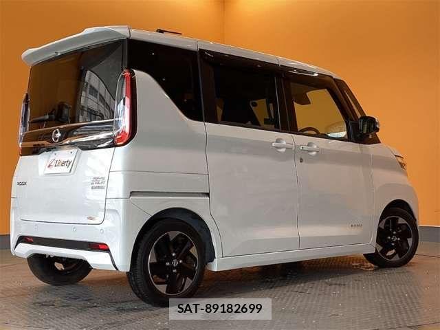 Nissan ROOX 2022-08 6912181-10