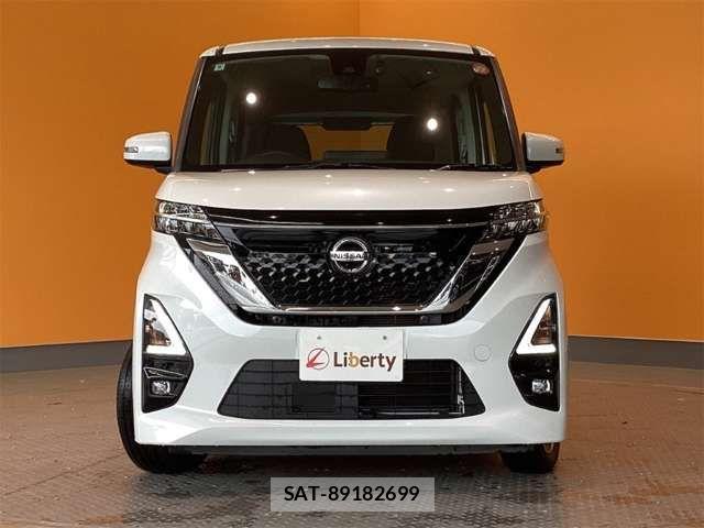 Nissan ROOX 2022-08 6912181-7