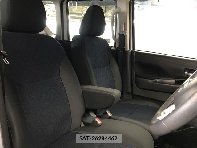 Nissan ROOX 2021-10 6912190-9
