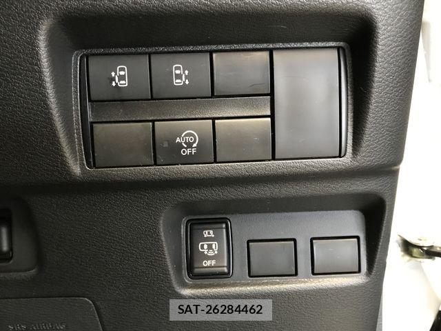 Nissan ROOX 2021-10 6912190-18