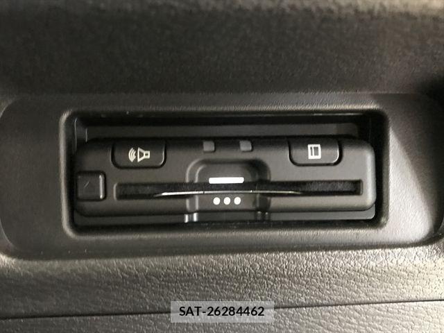 Nissan ROOX 2021-10 6912190-19