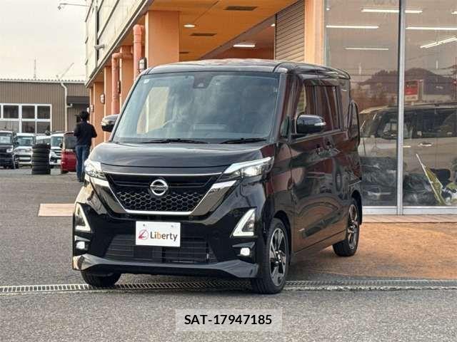 Nissan ROOX 2022-03 6912176-8