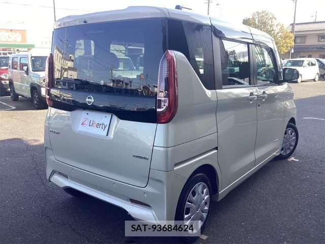 Nissan ROOX 2022-06 6912204-4