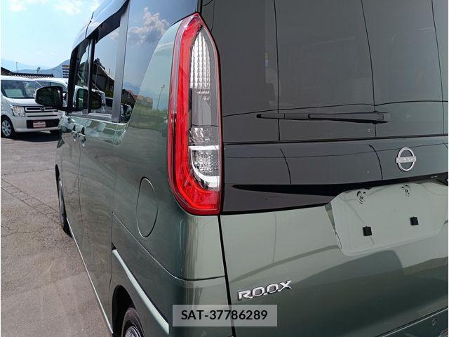 Nissan ROOX 2025-02 6912212-25