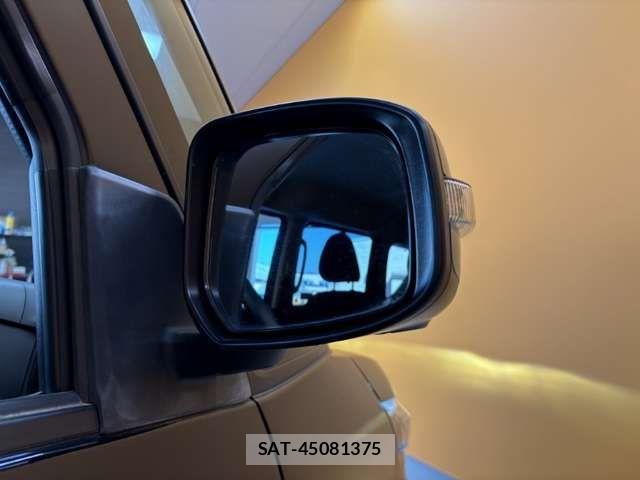 Nissan ROOX 2022-05 6912210-12