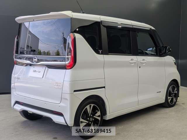 Nissan ROOX 2022-02 6912151-1