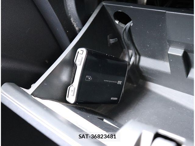 Nissan ROOX 2011-05 6997831-20