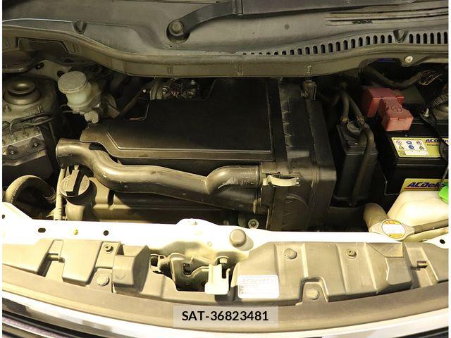 Nissan ROOX 2011-05 6997831-29