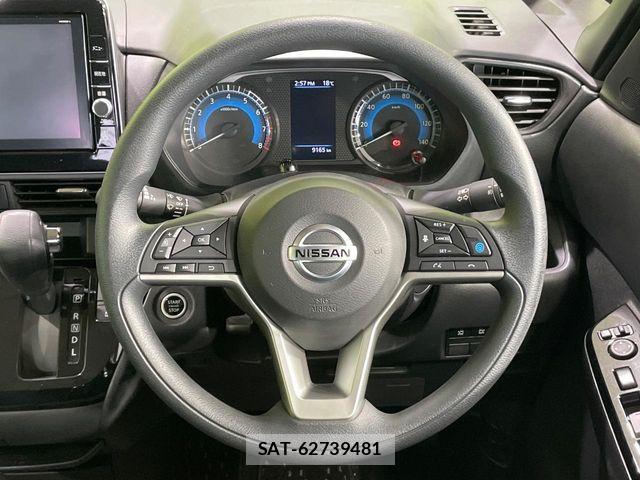 Nissan ROOX 2021-05 6997800-10
