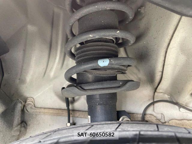 Nissan ROOX 2021-05 6997818-19