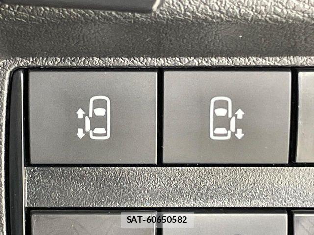 Nissan ROOX 2021-05 6997818-4