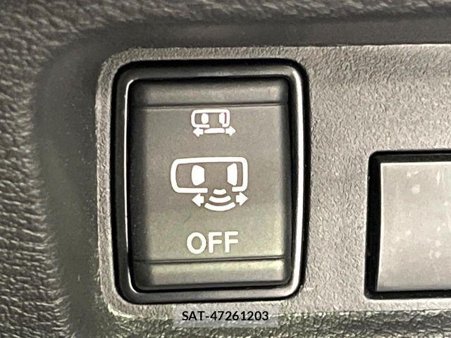 Nissan ROOX 2021-01 6997828-5
