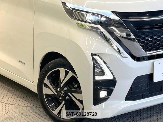 Nissan ROOX 2020-10 6997819-11