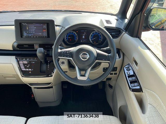 Nissan ROOX 2022-09 6997814-13
