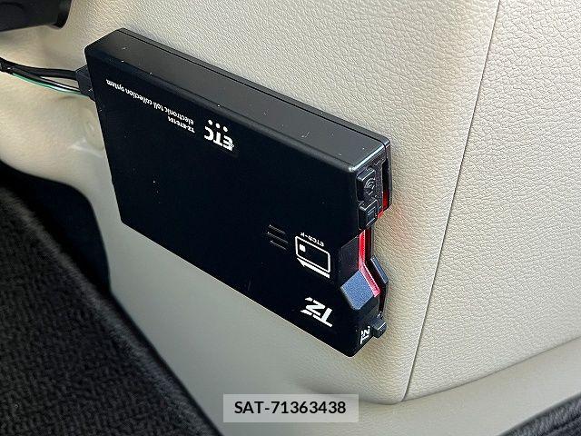 Nissan ROOX 2022-09 6997814-15