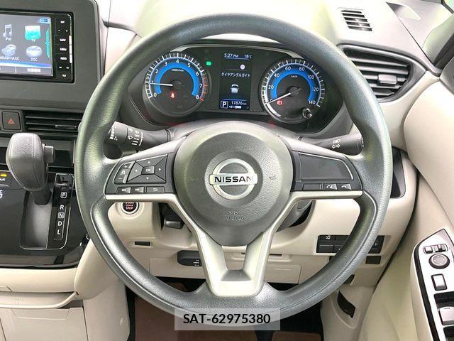 Nissan ROOX 2021-10 7021448-10