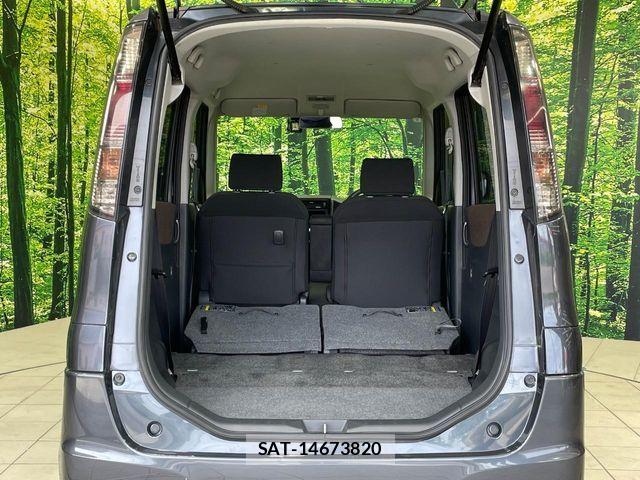 Nissan ROOX 2012-04 7021453-9