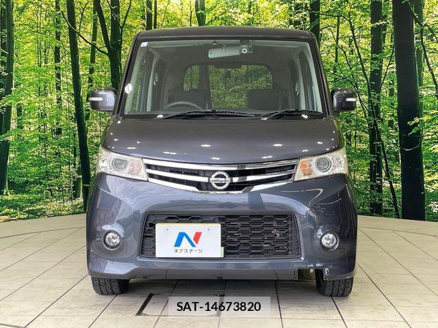 Nissan ROOX 2012-04 7021453-12