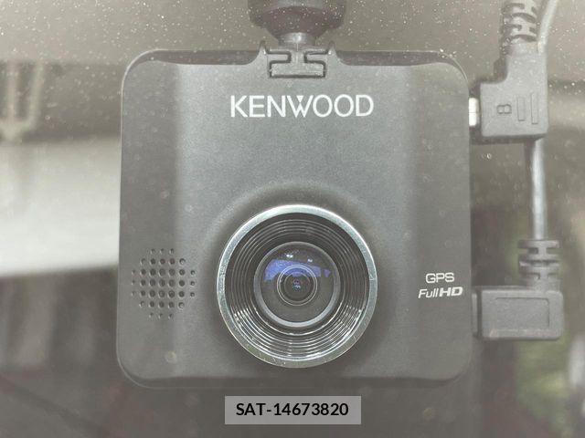 Nissan ROOX 2012-04 7021453-3