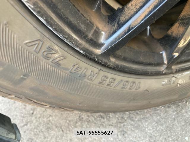 Nissan ROOX 2010-01 7021454-7