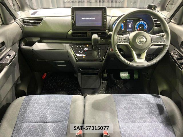 Nissan ROOX 2021-03 7021447-1