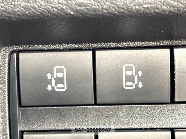 Nissan ROOX 2022-03 7021442-4
