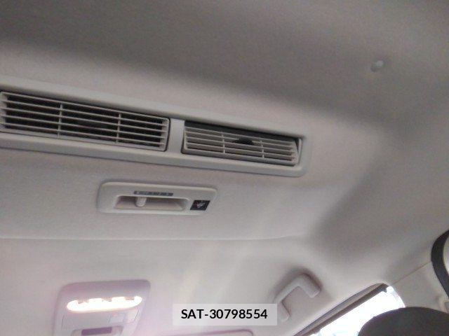 Nissan ROOX 2022-04 7060522-25