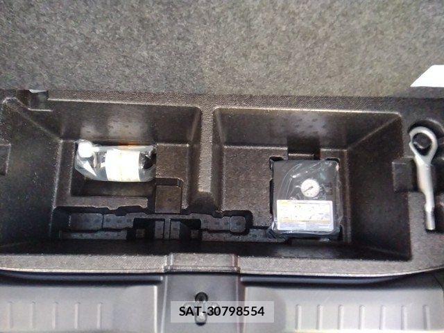Nissan ROOX 2022-04 7060522-28