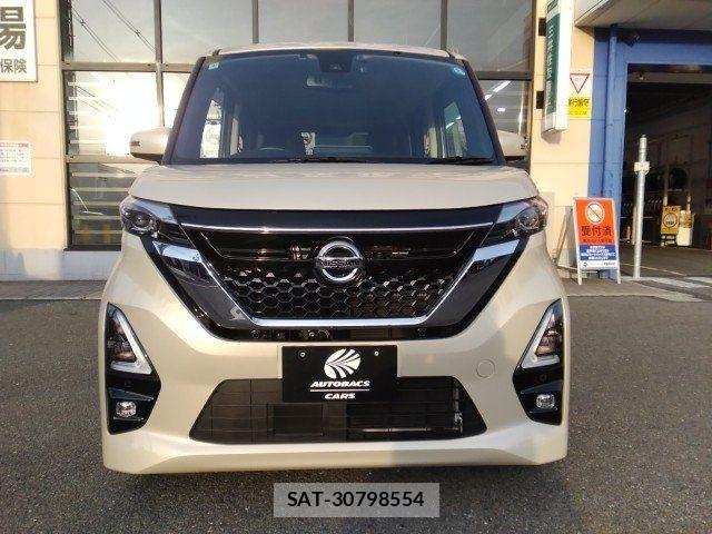 Nissan ROOX 2022-04 7060522-3