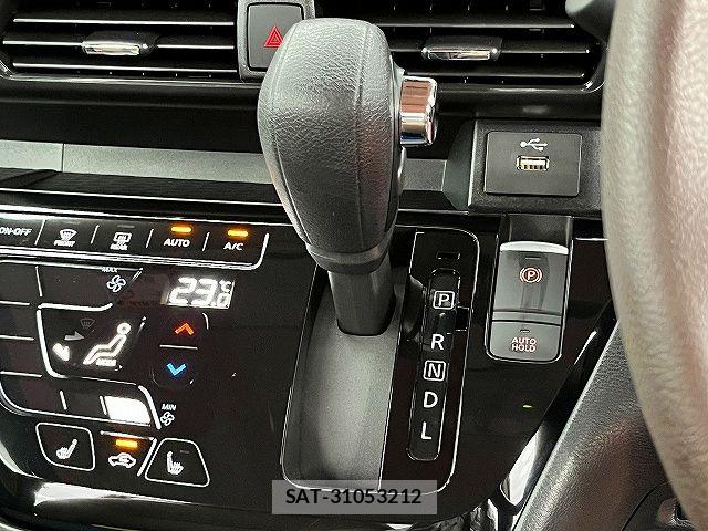 Nissan ROOX 2021-06 7060511-19
