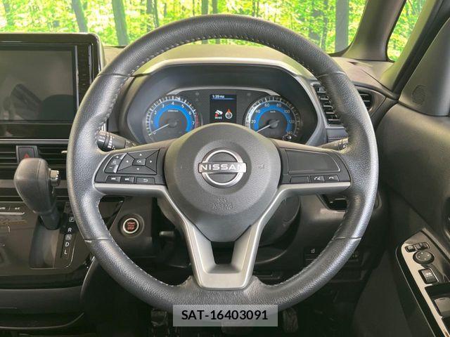 Nissan ROOX 2023-10 7060509-10