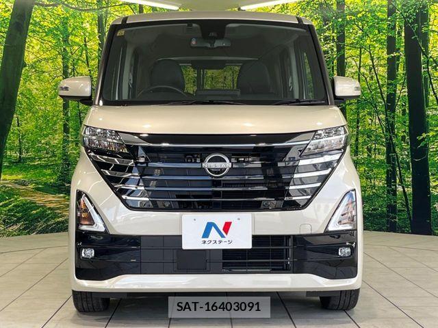 Nissan ROOX 2023-10 7060509-13