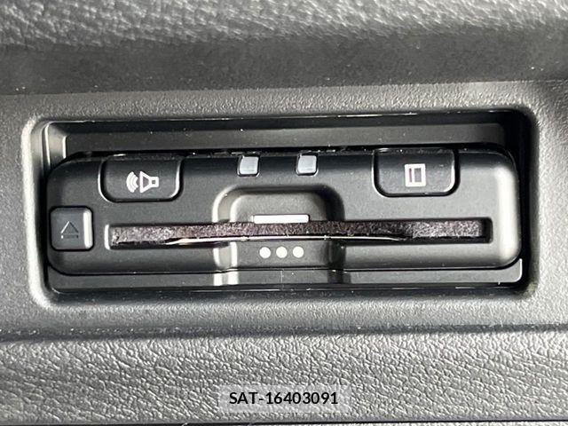 Nissan ROOX 2023-10 7060509-5
