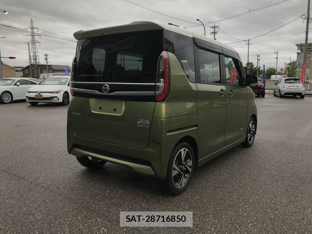 Nissan ROOX 2023-03 7060526-2