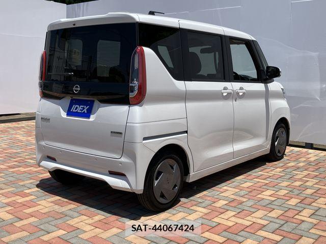 Nissan ROOX 2024-04 7060532-2