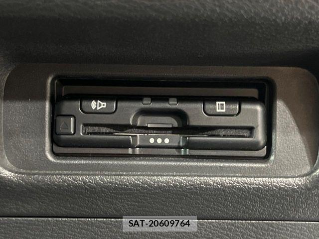 Nissan ROOX 2023-07 7060520-6