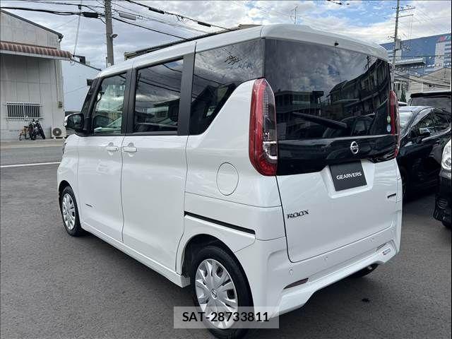 Nissan ROOX 2020-04 7060529-9