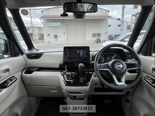 Nissan ROOX 2020-04 7060529-2