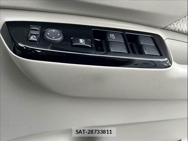 Nissan ROOX 2020-04 7060529-29