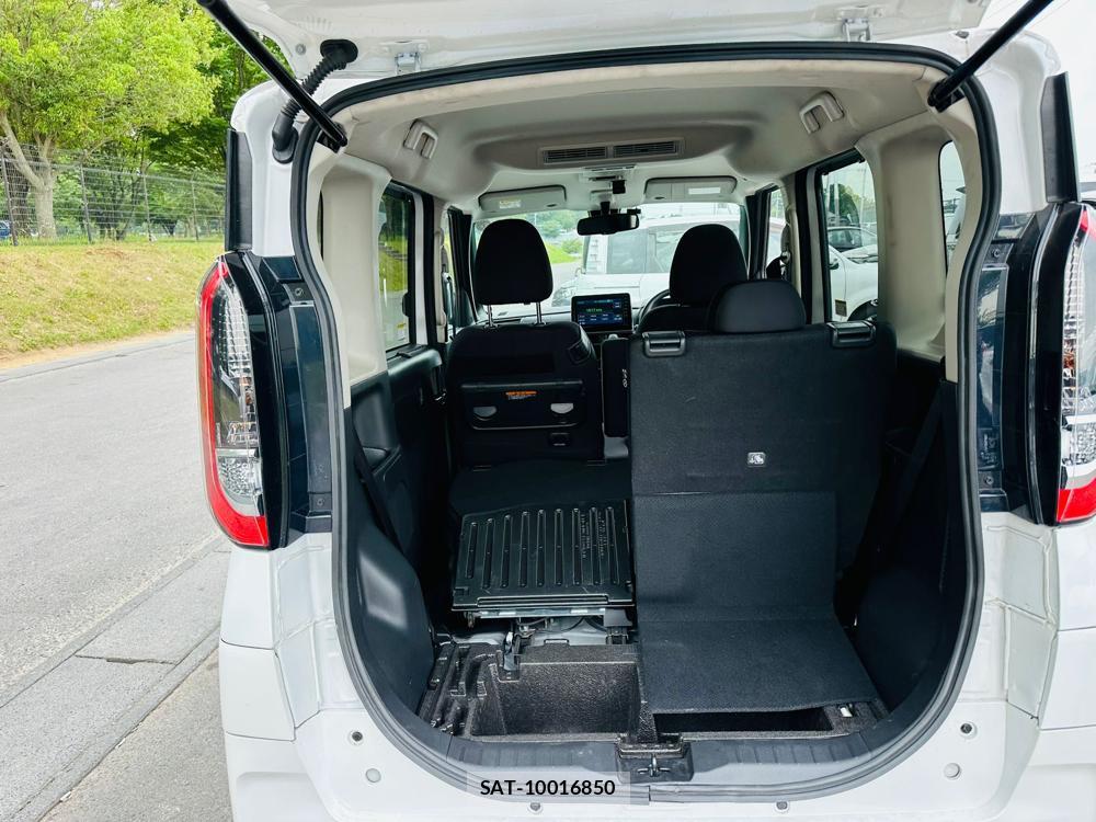Nissan ROOX 2024 7106308-24